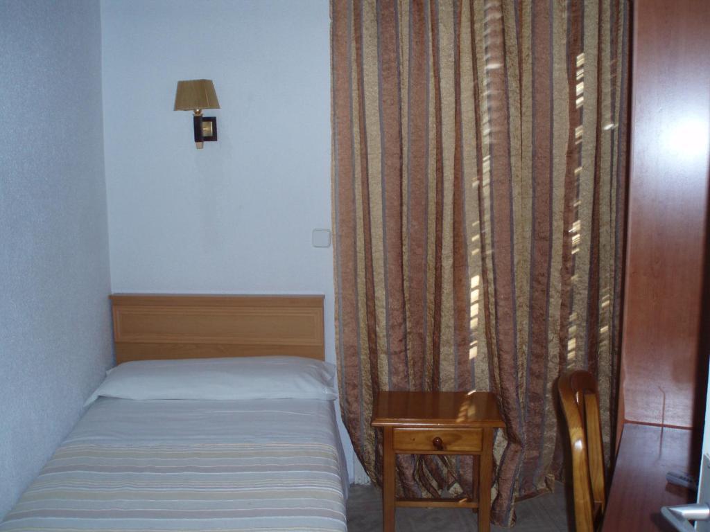 Hostal Castilla Madrid Oda fotoğraf