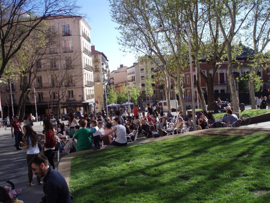 Hostal Castilla Madrid Dış mekan fotoğraf