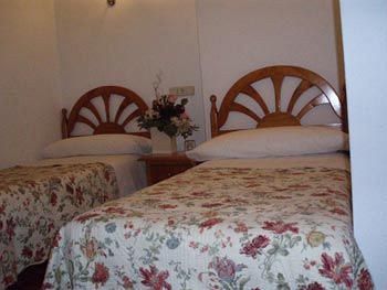 Hostal Castilla Madrid Dış mekan fotoğraf